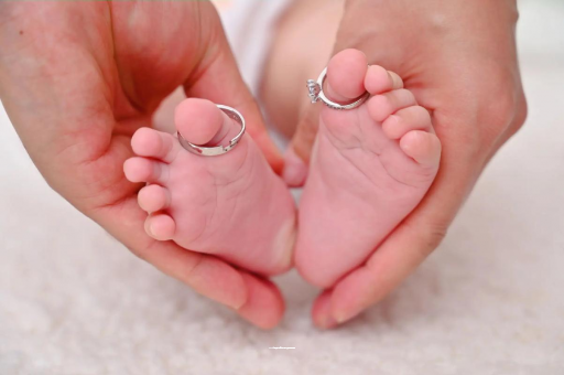 石家庄宝宝发烧手心比额头烫 石家庄宝宝发烧手心比额头烫